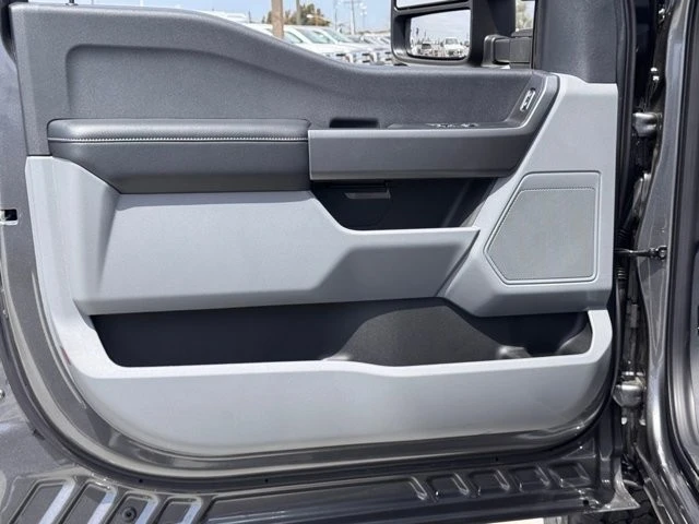 2025 Ford - Image 16 of 25