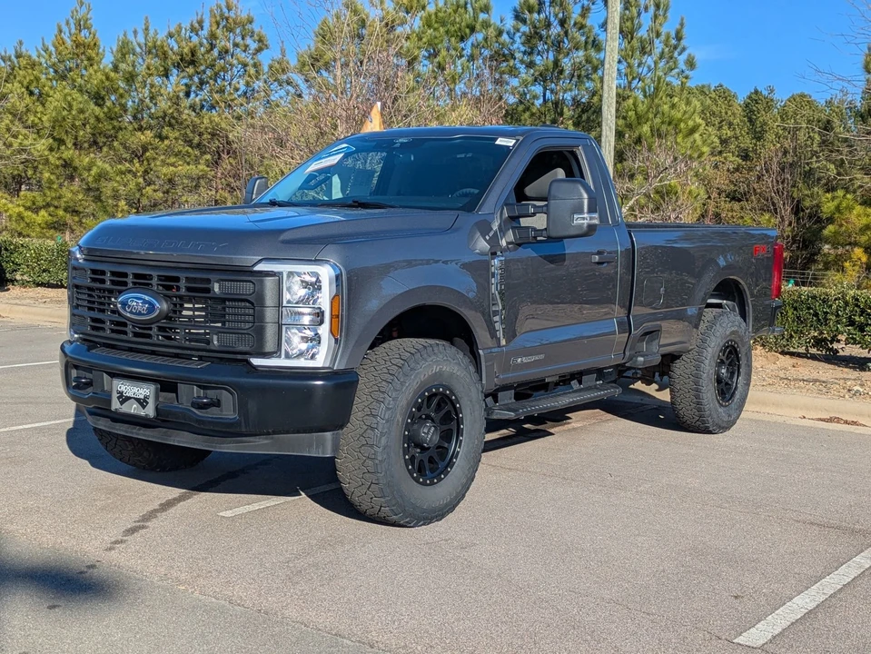 2025 Ford Super Duty 5th Gen - Image 8 of 12