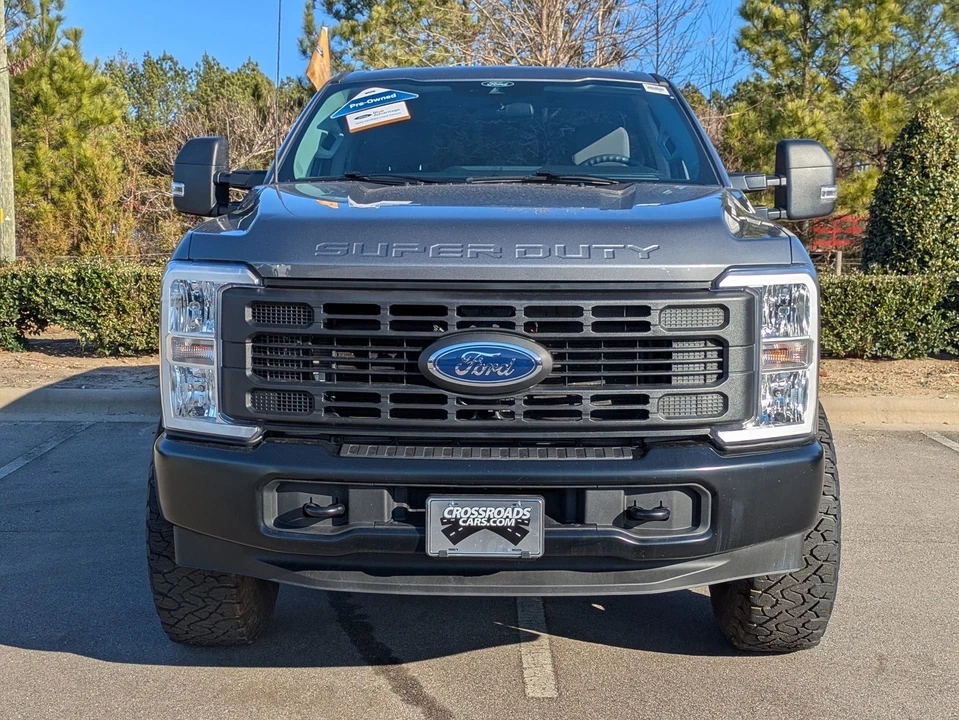 2025 Ford Super Duty 5th Gen - Image 9 of 12