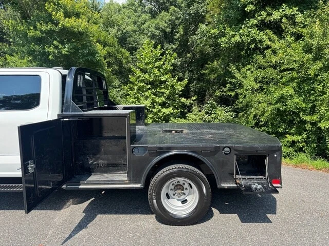 2025 Ford Super Duty 5th Gen - Image 11 of 25