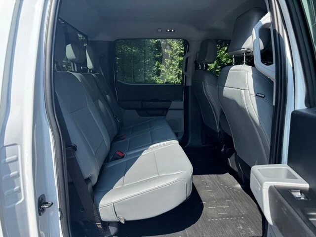 2025 Ford Super Duty 5th Gen - Image 17 of 25