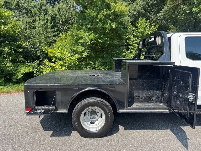 2025 Ford Super Duty 5th Gen - Image 7 of 25