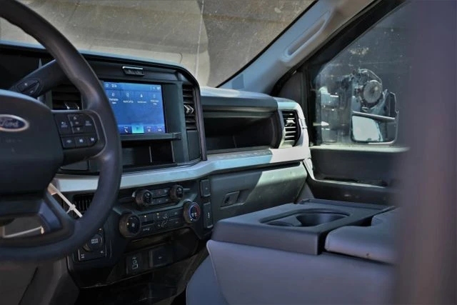 2025 Ford Super Duty 5th Gen - Image 11 of 18