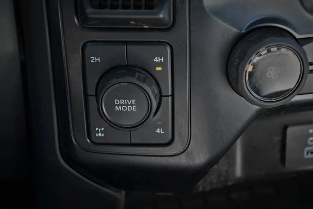 2025 Ford Super Duty 5th Gen - Image 12 of 18