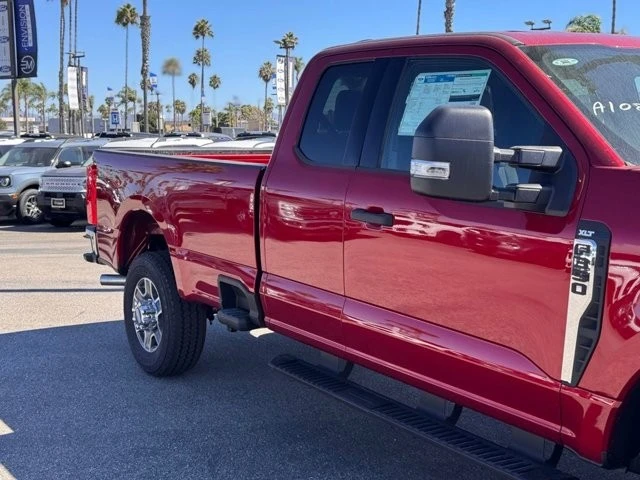 2025 Ford Super Duty 5th Gen - Image 5 of 12