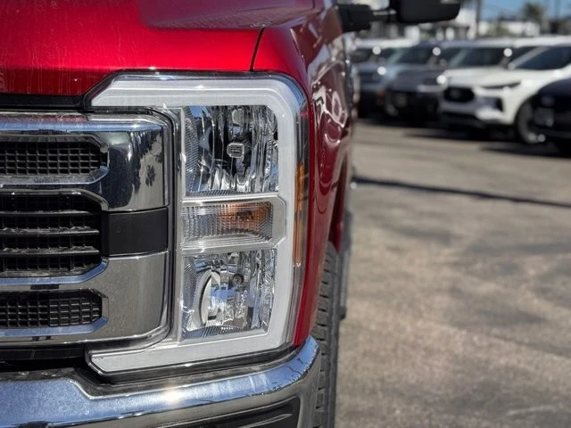 2025 Ford Super Duty 5th Gen - Image 8 of 12