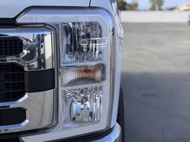 2025 Ford Super Duty 5th Gen - Image 8 of 12