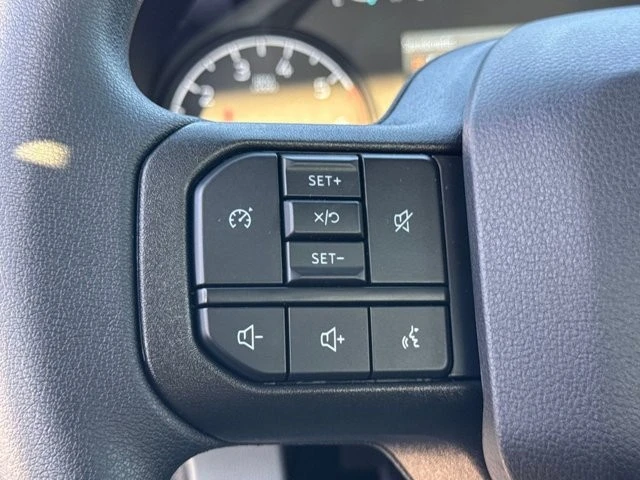 2025 Ford Super Duty 5th Gen - Image 21 of 27