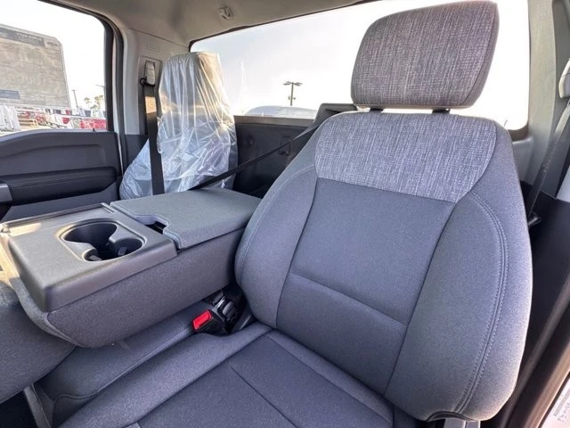 2025 Ford Super Duty 5th Gen - Image 19 of 27