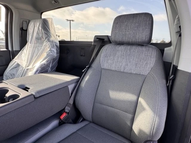 2025 Ford Super Duty 5th Gen - Image 19 of 27