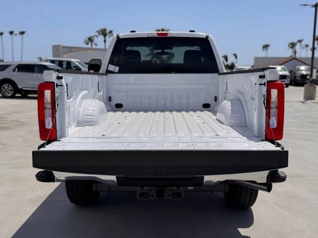 2025 Ford Super Duty 5th Gen - Image 13 of 26