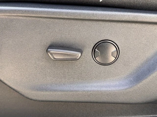2025 Ford Super Duty 5th Gen - Image 19 of 26