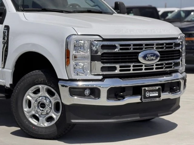 2025 Ford Super Duty 5th Gen - Image 3 of 12
