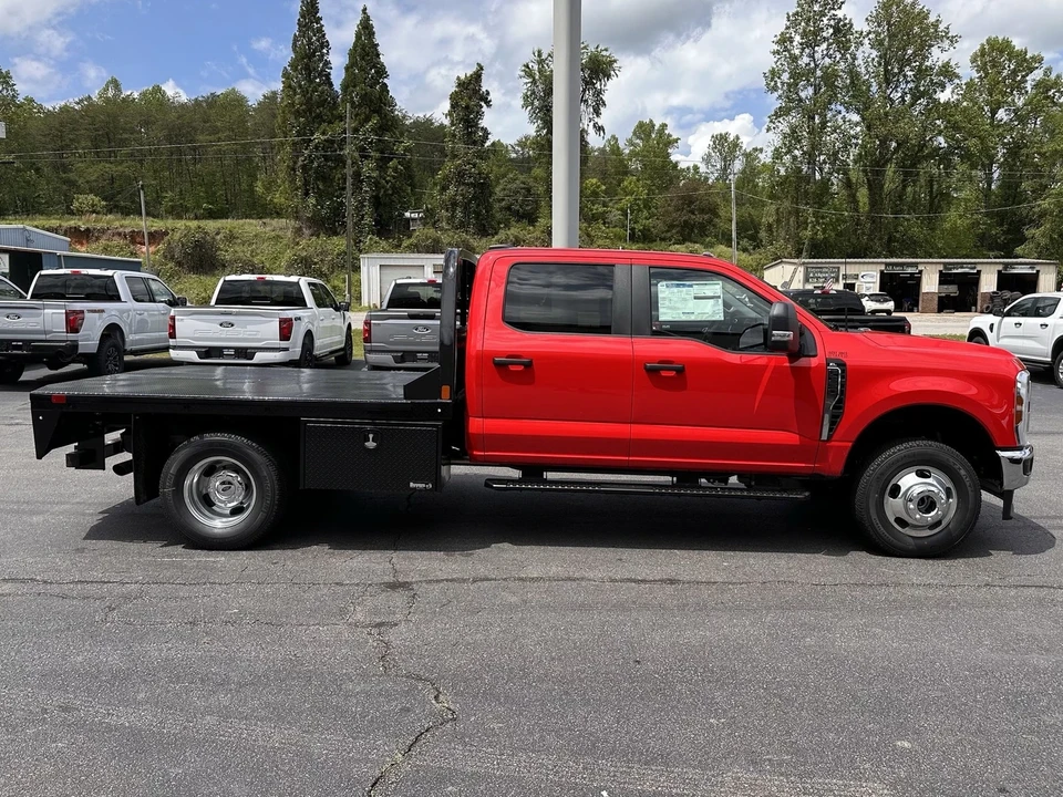 2025 Ford Super Duty 5th Gen - Image 5 of 21