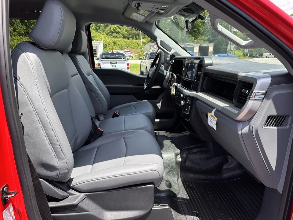 2025 Ford Super Duty 5th Gen - Image 12 of 21