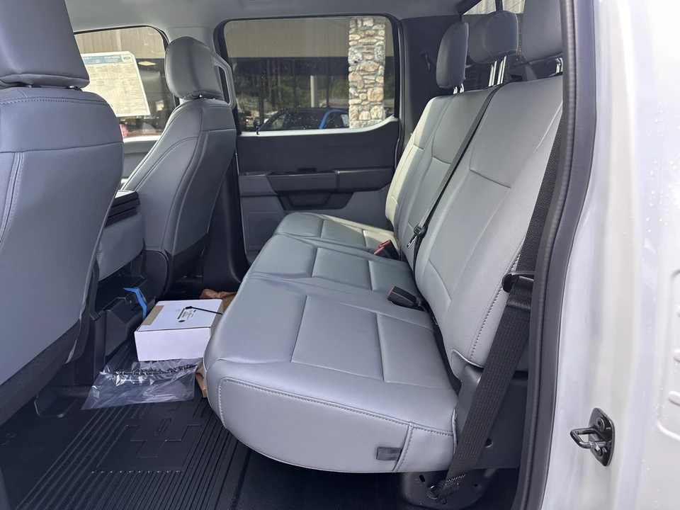 2025 Ford Super Duty 5th Gen - Image 10 of 21