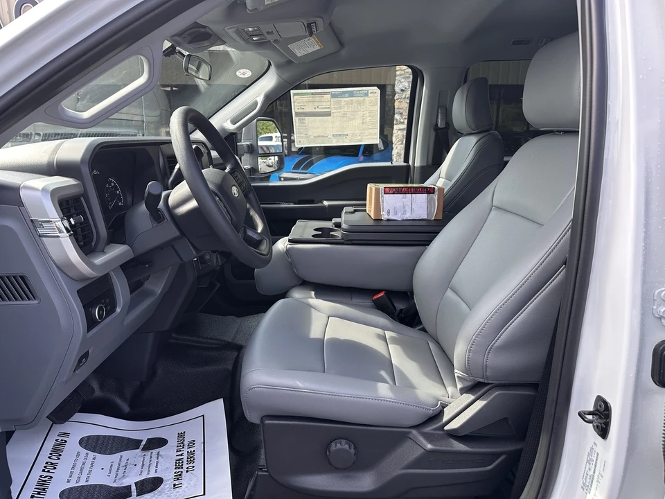 2025 Ford Super Duty 5th Gen - Image 8 of 21