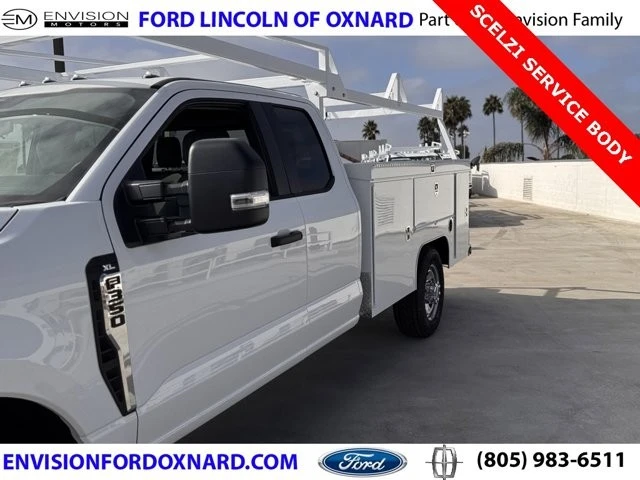 2025 Ford Super Duty 5th Gen - Image 9 of 12