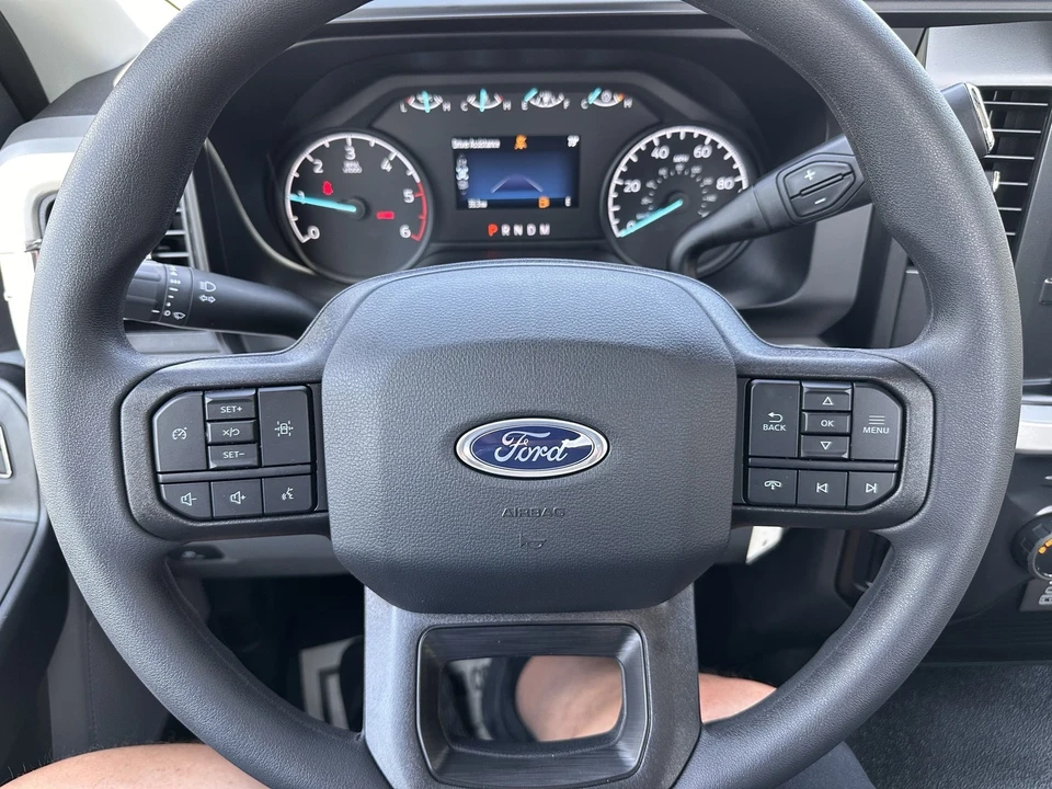 2025 Ford Super Duty 5th Gen - Image 14 of 20