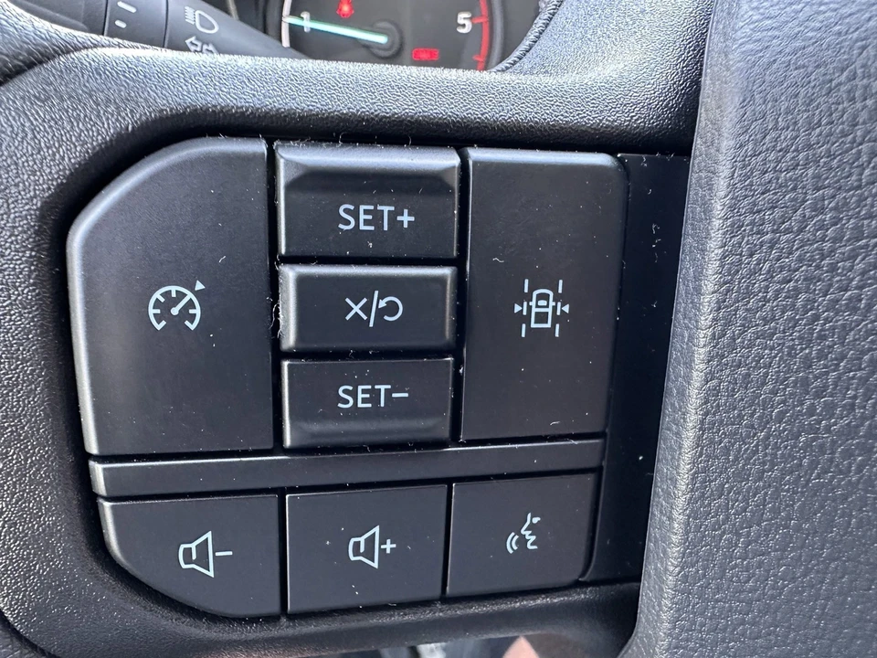 2025 Ford Super Duty 5th Gen - Image 15 of 20
