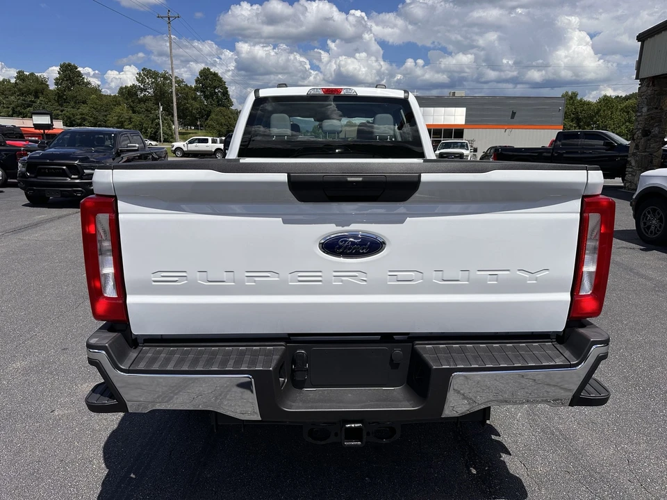 2025 Ford Super Duty 5th Gen - Image 7 of 21