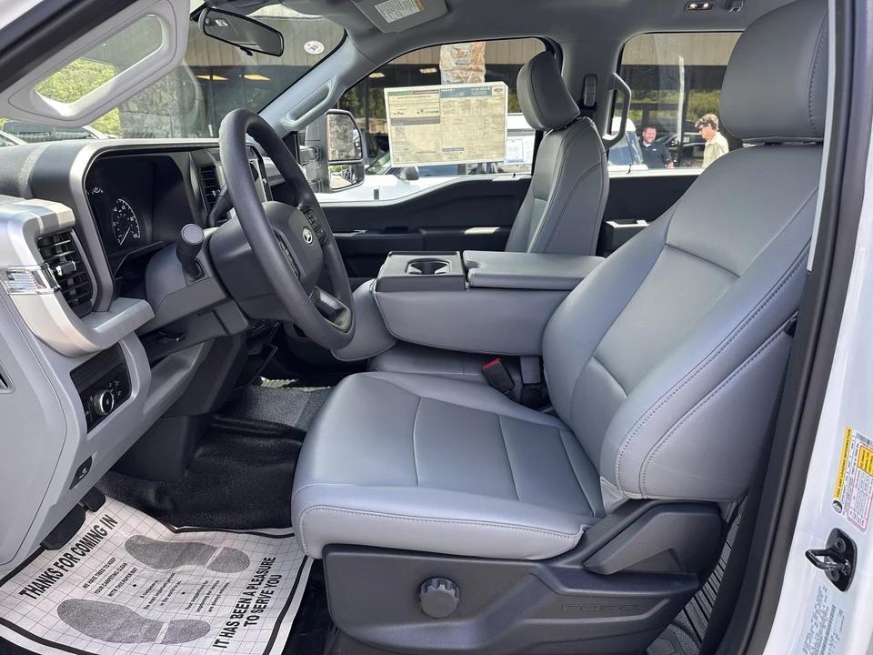 2025 Ford Super Duty 5th Gen - Image 11 of 21