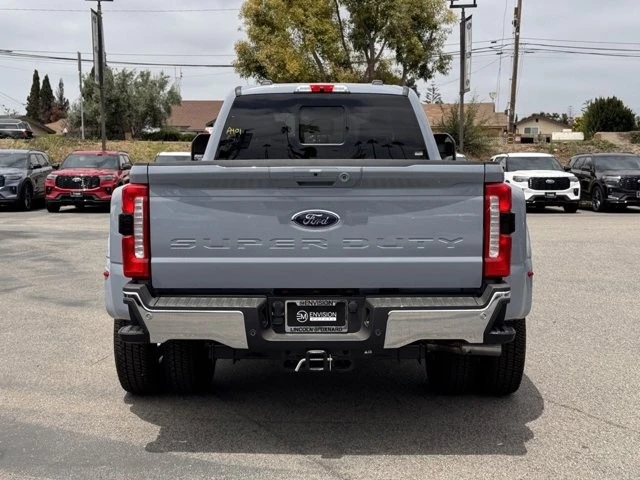 2025 Ford Super Duty 5th Gen - Image 11 of 12