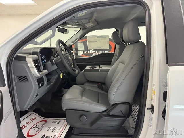 2025 Ford Super Duty 5th Gen - Image 8 of 12