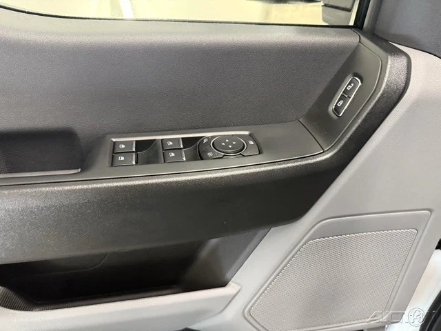 2025 Ford Super Duty 5th Gen - Image 11 of 12