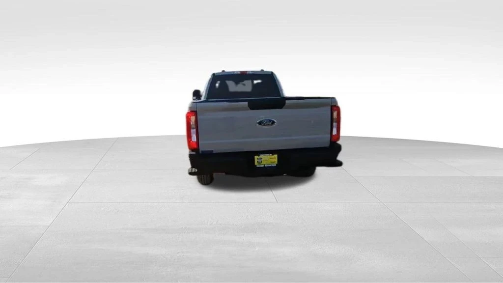 2025 Ford Super Duty 5th Gen - Image 7 of 21