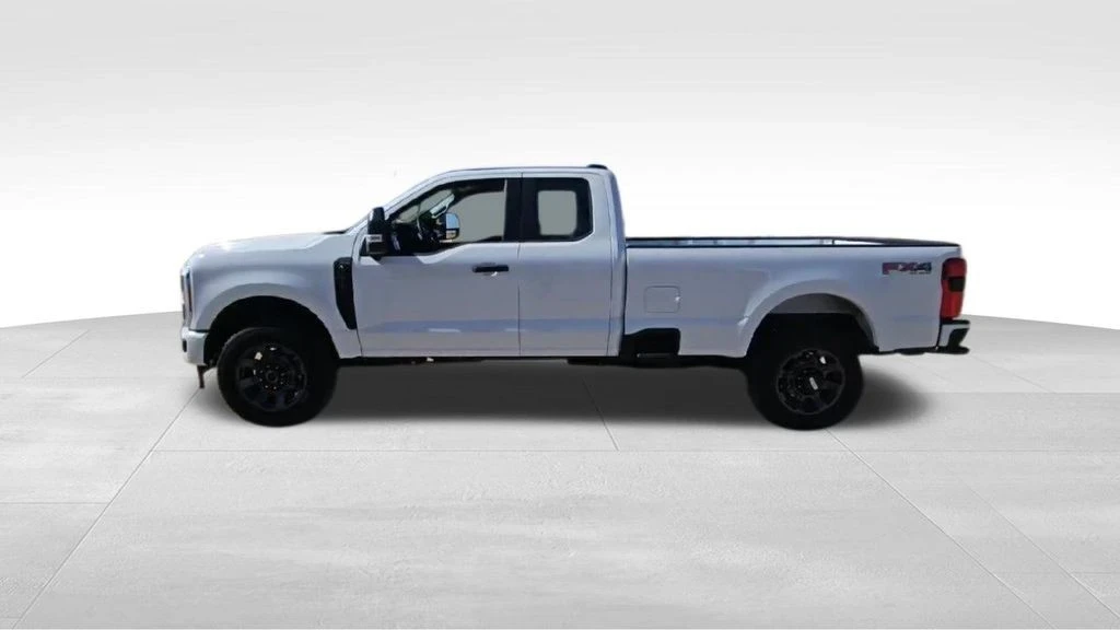 2025 Ford Super Duty 5th Gen - Image 5 of 21