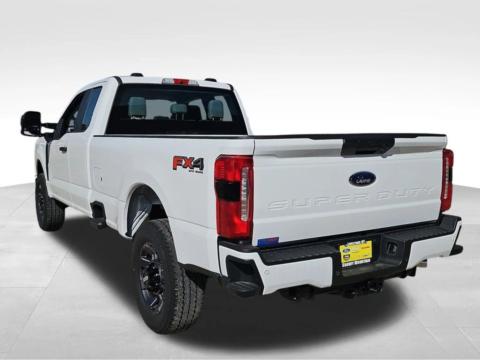 2025 Ford Super Duty 5th Gen - Image 15 of 21