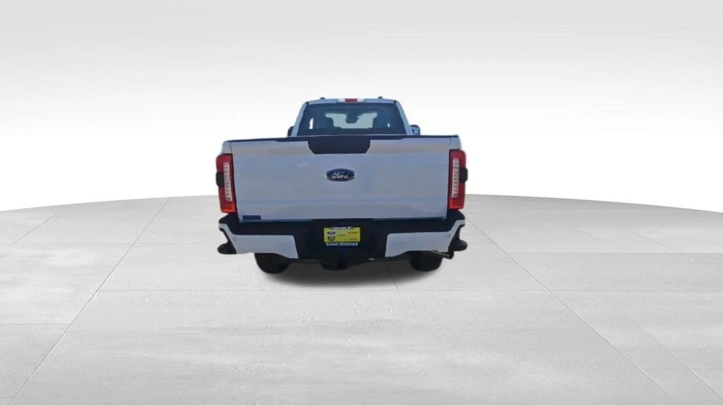 2025 Ford Super Duty 5th Gen - Image 7 of 21