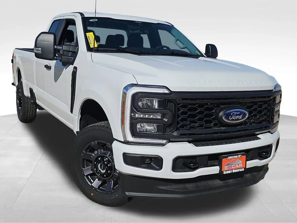 2025 Ford Super Duty 5th Gen - Image 11 of 21