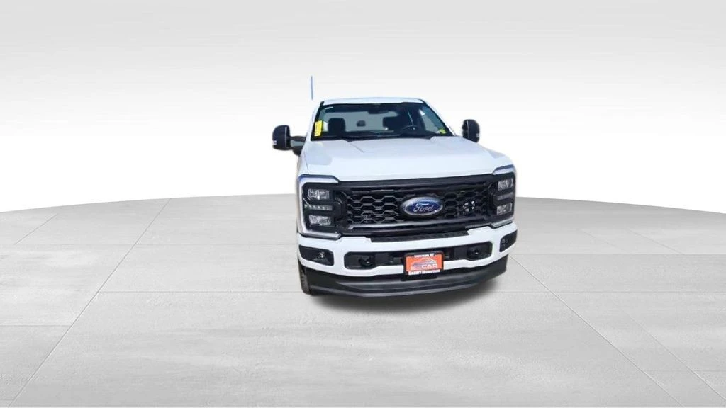 2025 Ford Super Duty 5th Gen - Image 3 of 21