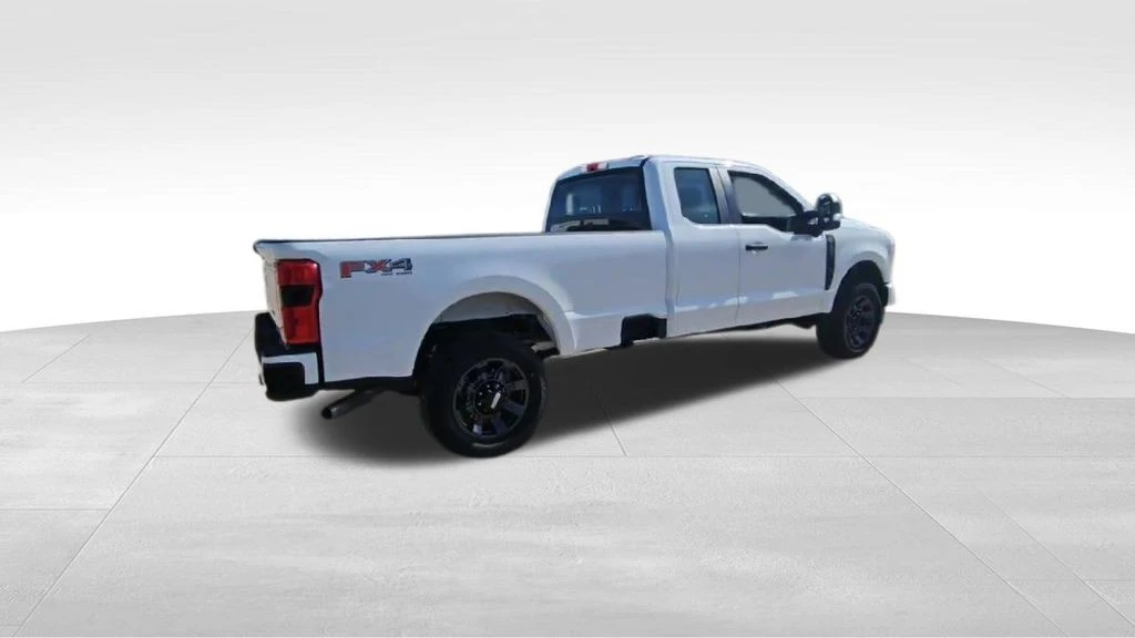 2025 Ford Super Duty 5th Gen - Image 8 of 21