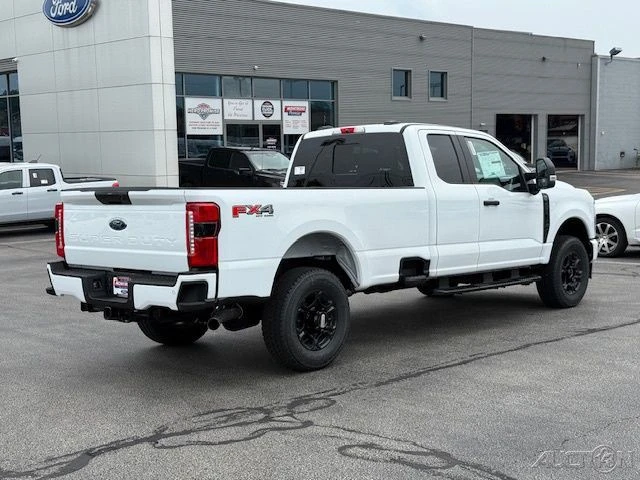2025 Ford Super Duty 5th Gen - Image 6 of 12