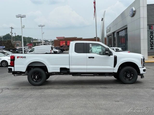 2025 Ford Super Duty 5th Gen - Image 7 of 12