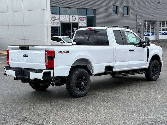2025 Ford Super Duty 5th Gen - Image 6 of 21