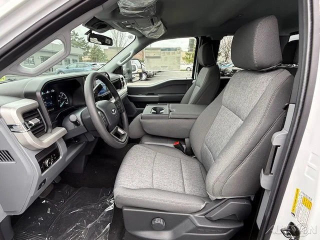 2025 Ford Super Duty 5th Gen - Image 14 of 21