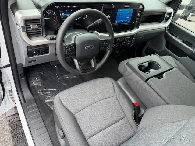 2025 Ford Super Duty 5th Gen - Image 13 of 21
