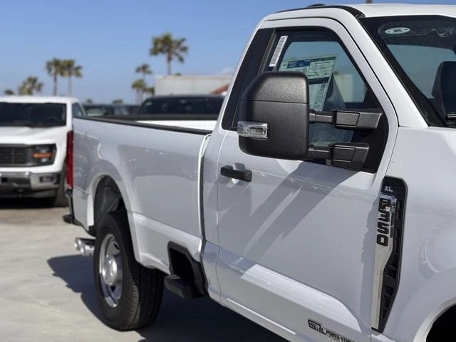 2025 Ford Super Duty 5th Gen - Image 5 of 12