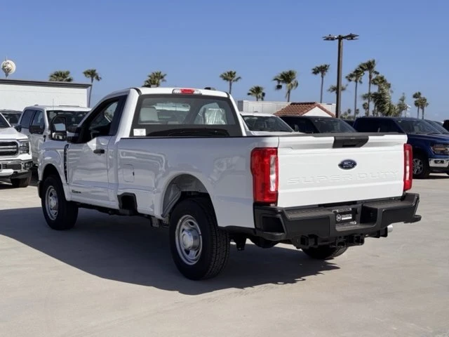 2025 Ford Super Duty 5th Gen - Image 10 of 12