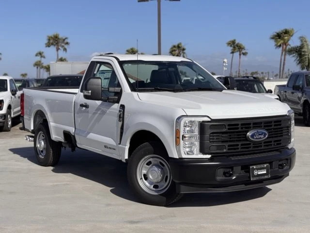2025 Ford Super Duty 5th Gen - Image 2 of 12