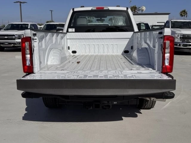 2025 Ford Super Duty 5th Gen - Image 11 of 12