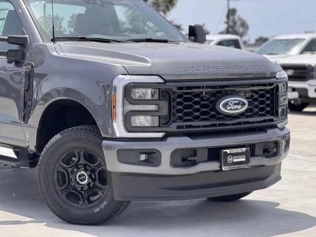 2025 Ford Super Duty 5th Gen - Image 3 of 12