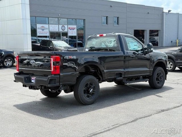 2025 Ford Super Duty 5th Gen - Image 6 of 12