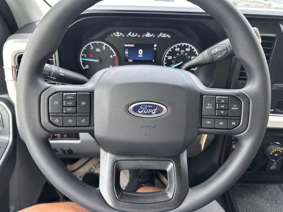 2025 Ford Super Duty 5th Gen - Image 19 of 21