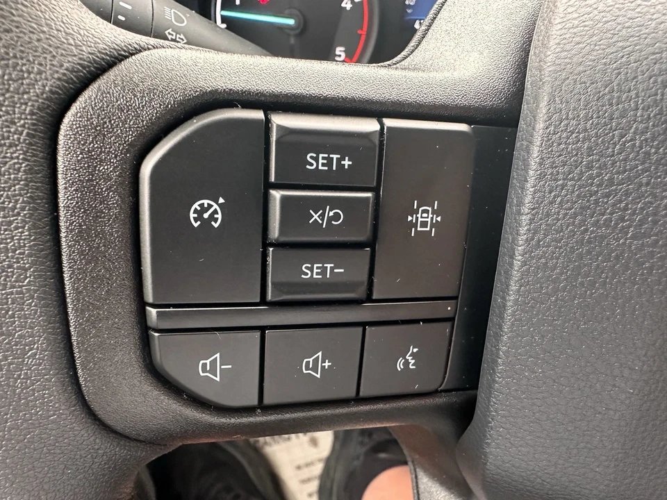 2025 Ford Super Duty 5th Gen - Image 19 of 21