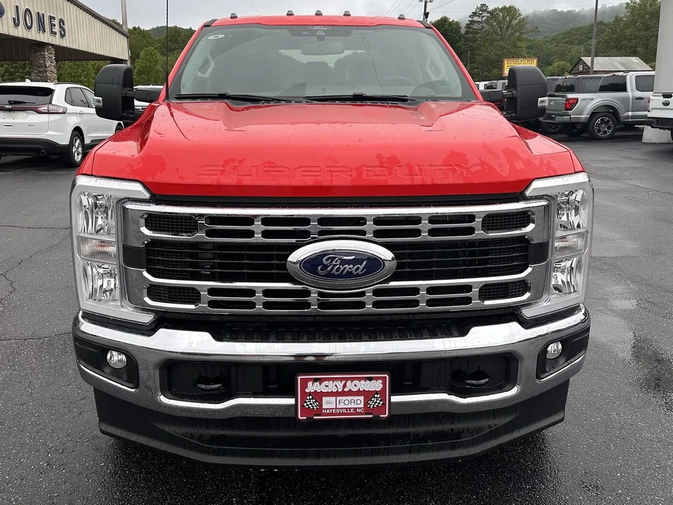 2025 Ford Super Duty 5th Gen - Image 3 of 21